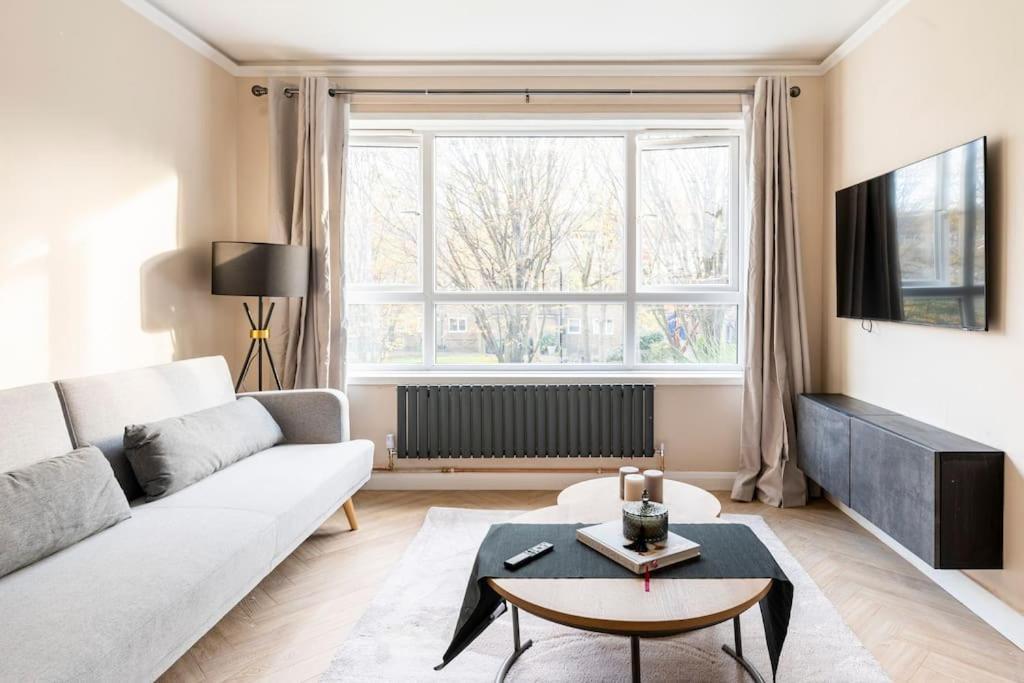 Riverside Serviced Apartments Лондон Экстерьер фото